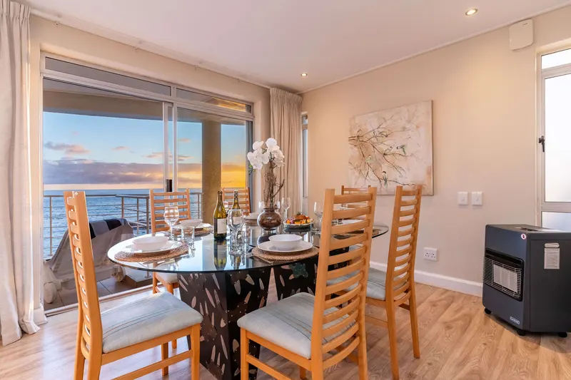 BALI SHORE APT (CB019C) in Camps Bay – photo 11