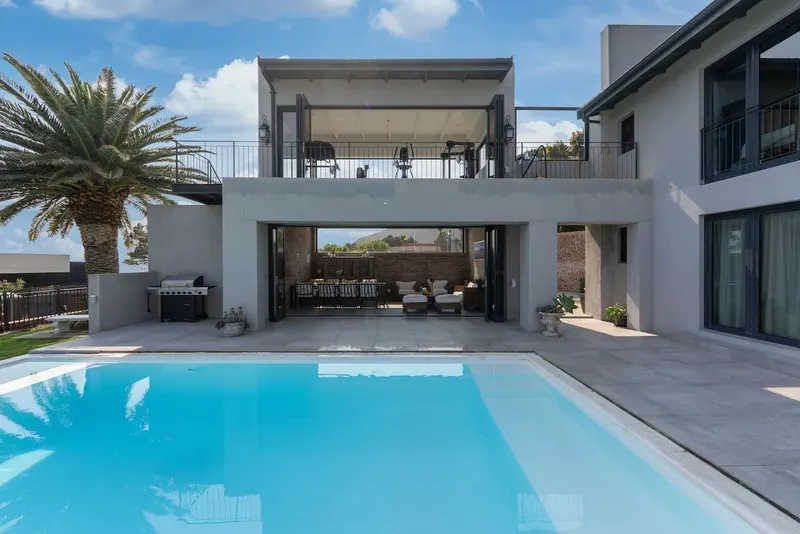 CAPE EMIRATE in Camps Bay – photo 43
