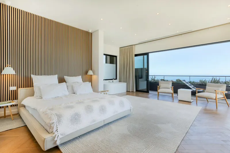 Ocean Air in Camps Bay – photo 6