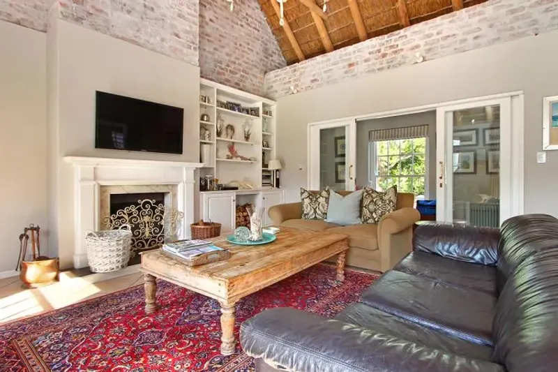 Avenue Bordeaux in Constantia Heights – photo 7