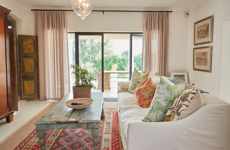 Bell House in Constantia Vale – photo 7
