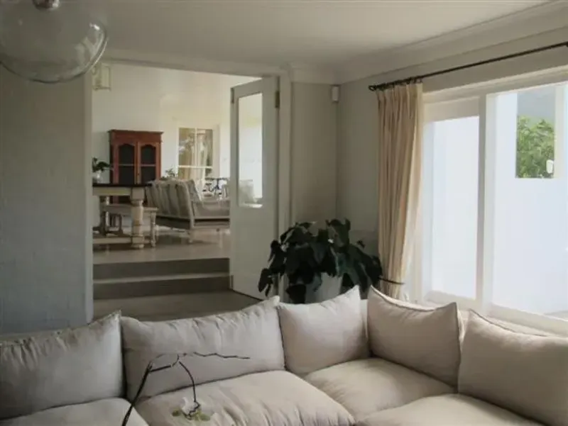 Bishopscourt Villa in Bishopscourt – photo 5