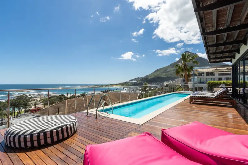 Camps Bay Drive Villa in Camps Bay – photo 17