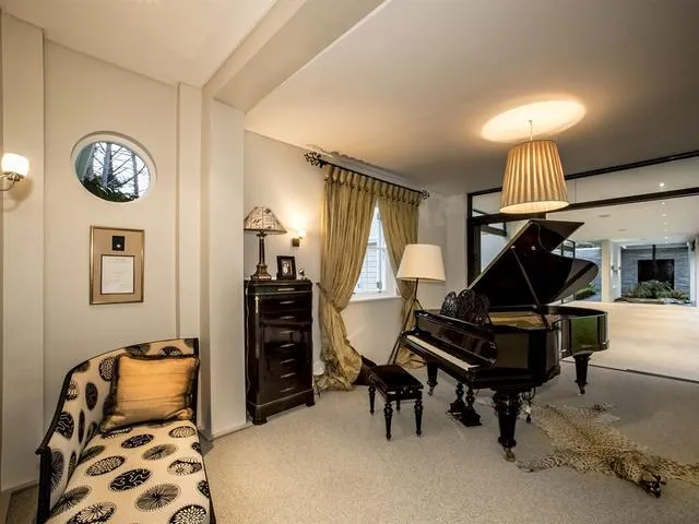 property_2229615f-706c-4782-9ee6-e445edd99d5c_14