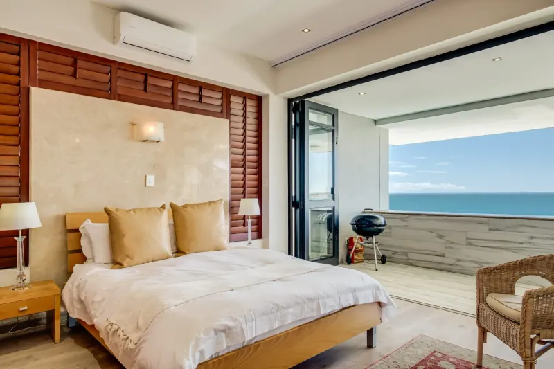Bali Luxury Suite E in Camps Bay – photo 3
