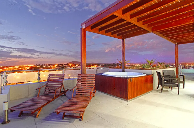 Infinity Penthouse in West Beach – photo 5