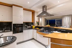 BALI POINT VILLA (CB019) in Camps Bay – photo 23 thumbnail