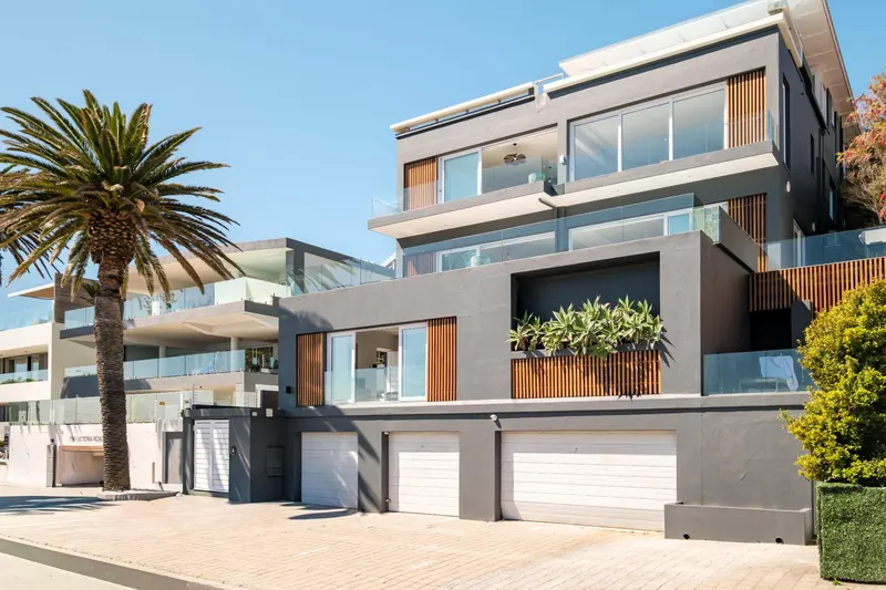 Sapphire Tide Pad in Camps Bay – photo 40