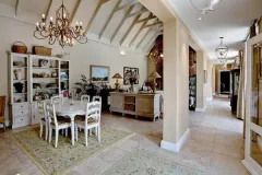 Constantia Glen in Constantia – photo 6 thumbnail