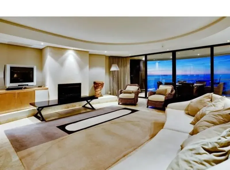 3 The Crescent in Camps Bay – photo 7