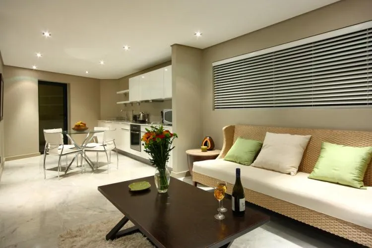 property_24352d82-685d-4857-b856-ff216e721a89_6