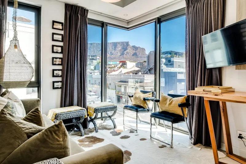 304 on N in Green point – photo 1