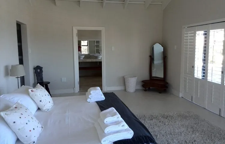 property_2474146a-296c-45fe-a3a4-66217d58d6f5_0