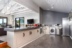 17 Geneva Upper in Camps Bay – photo 5 thumbnail