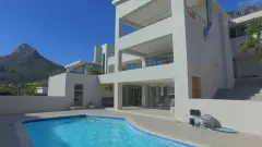 Camps Bay Upper Tree Villa in Camps Bay – photo 2 thumbnail