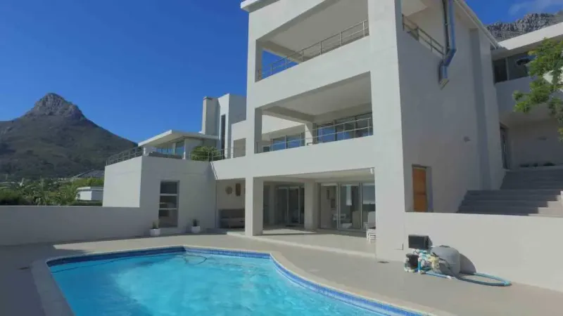 Camps Bay Upper Tree Villa in Camps Bay – photo 2