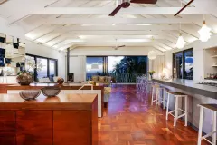 Eames Villa in Camps Bay – photo 27 thumbnail