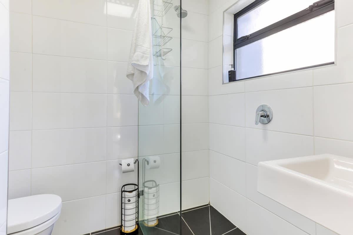 property_24b82efc-11d8-4e5d-9161-37627fcdbf8e_35