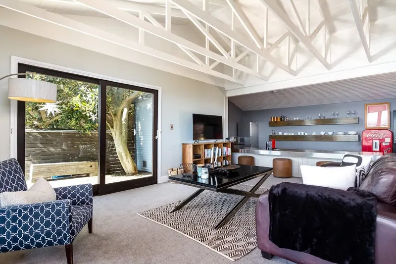17 Geneva Upper in Camps Bay – photo 17