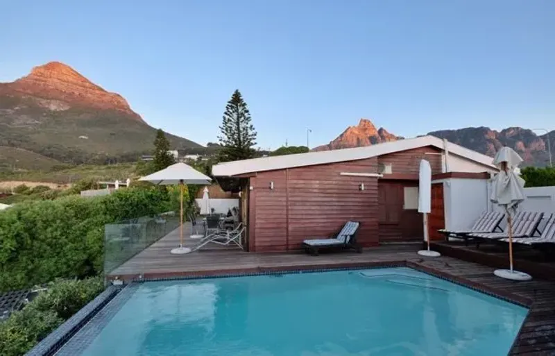 Ridge Bungalow in Clifton – photo 5