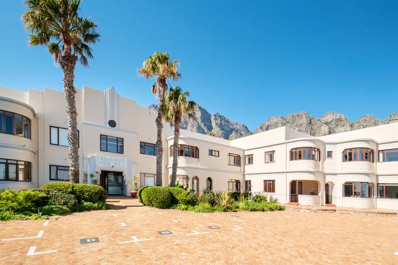 Tidescape in Camps bay – photo 15