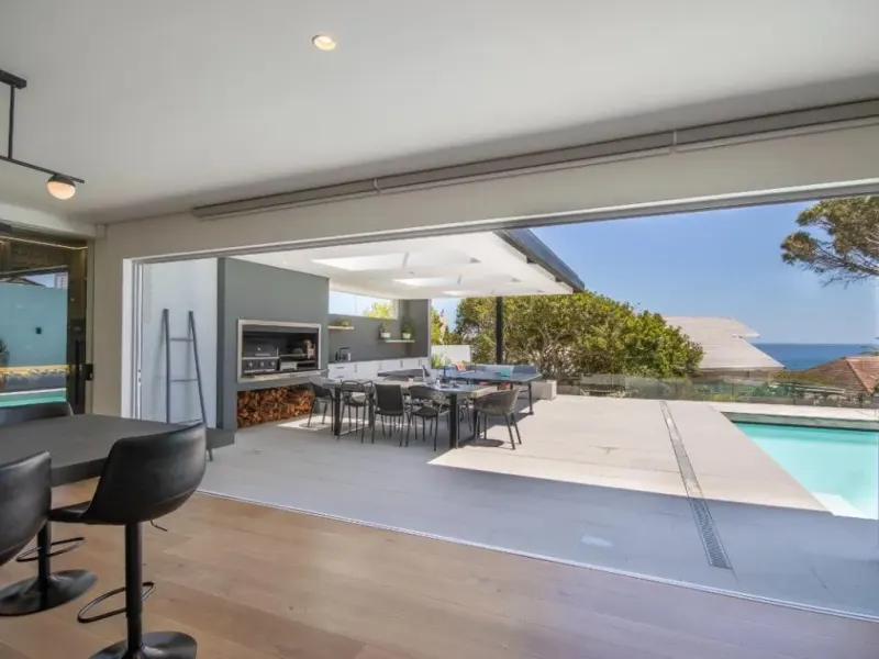 Willesdon House in Camps Bay – photo 23