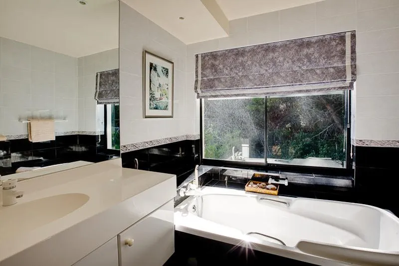 property_25136835-9eb1-40a5-8613-49f5d7d5929e_9