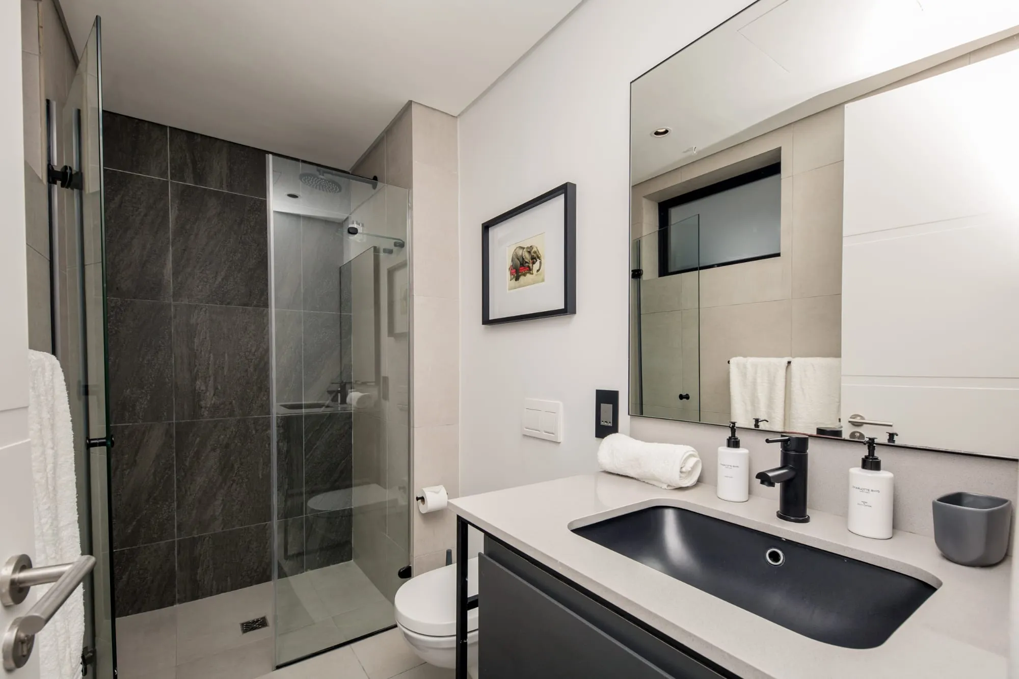 property_254685bd-cd6d-468e-bd75-f1cc7e464e8c_9