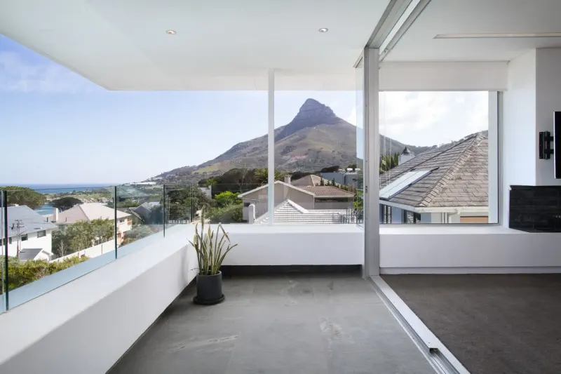 Villa Willesden in Camps Bay – photo 5