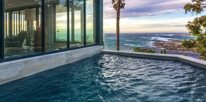 The Phoenix in Camps Bay – photo 14