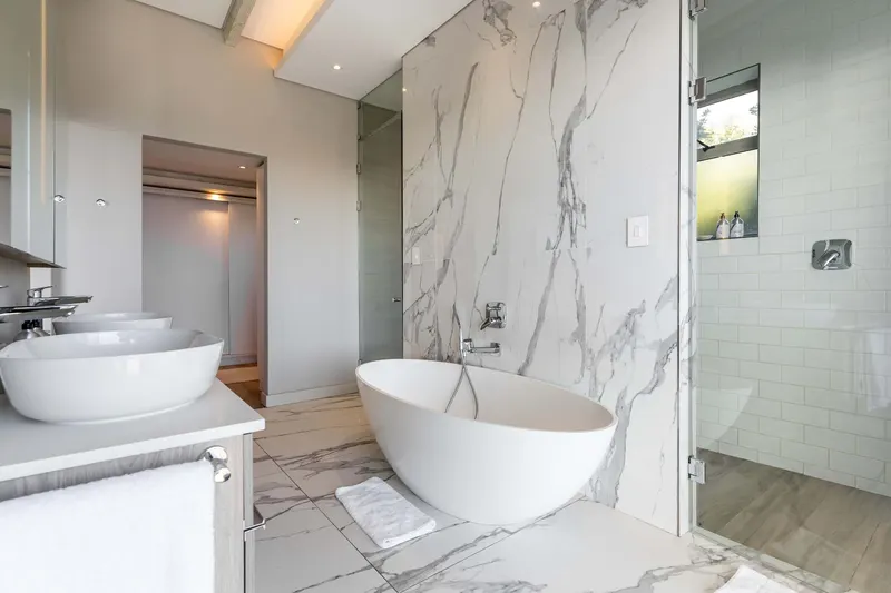 Tide View Villa in Camps Bay – photo 33