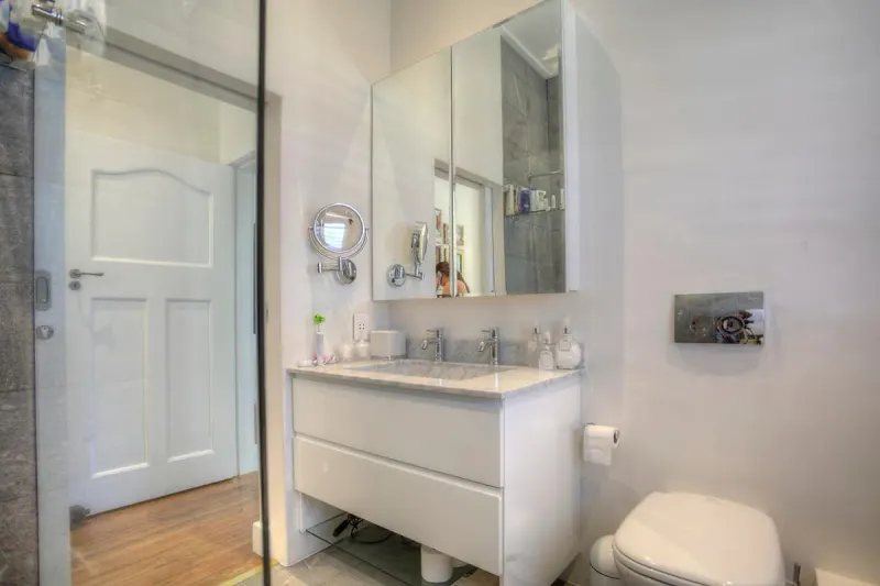 Hampton Green Point Apartment in Green Point – photo 15