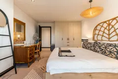 Cape House in Camps Bay – photo 41 thumbnail