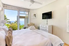 Camps Bay Sunsets in Bakoven – photo 27 thumbnail