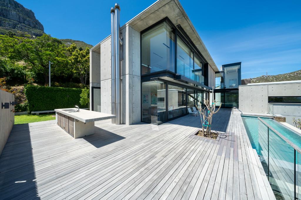 property_25d86c2c-0d8d-456b-a243-2dc127a41d2c_2