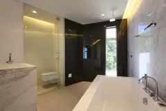 Victoria Rd Luxury Penthouse in Bakoven – photo 4 thumbnail