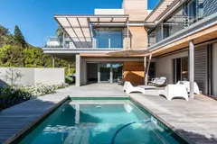 Villa Grange in Camps Bay – photo 1 thumbnail