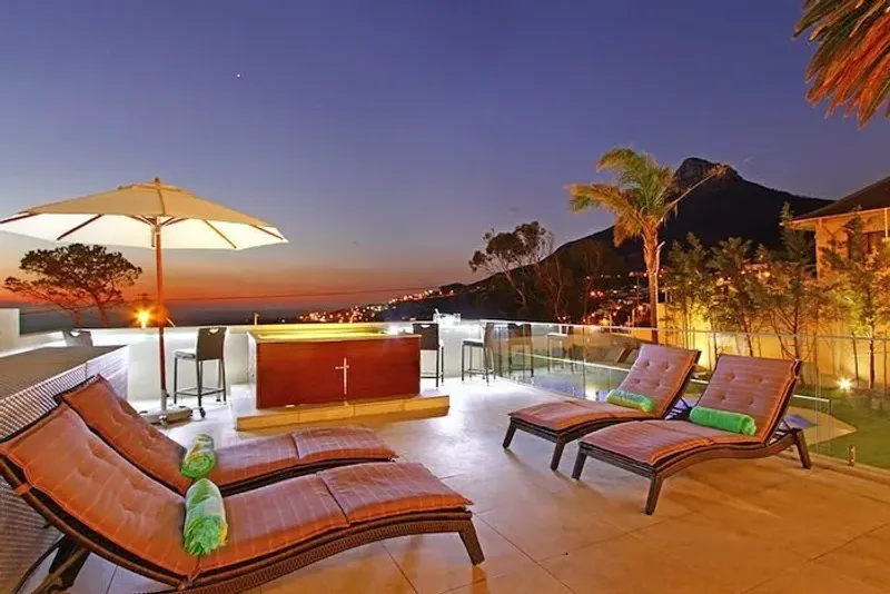 Galazzio in Camps Bay – photo 19