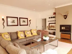 Emary Villa in Newlands – photo 6 thumbnail