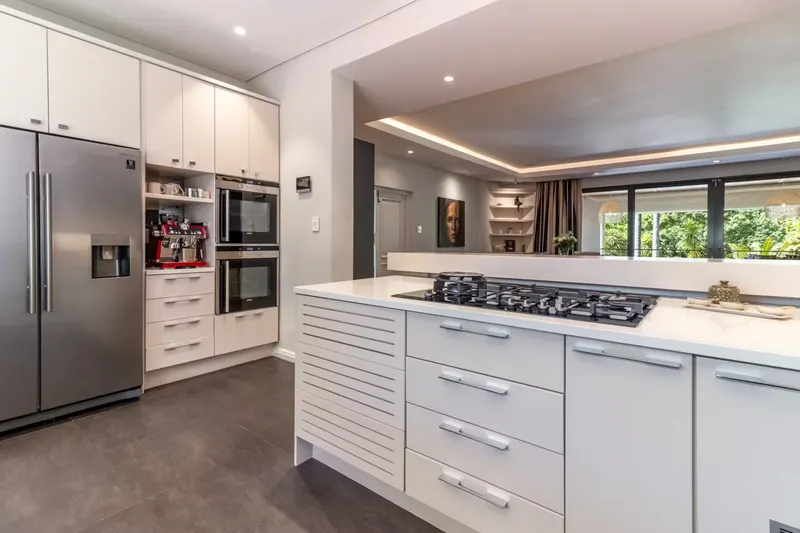 Southern Retreat in Bishopscourt – photo 3