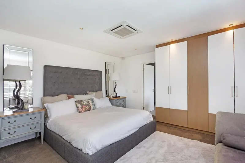 Villa Blair Road in Camps Bay – photo 27