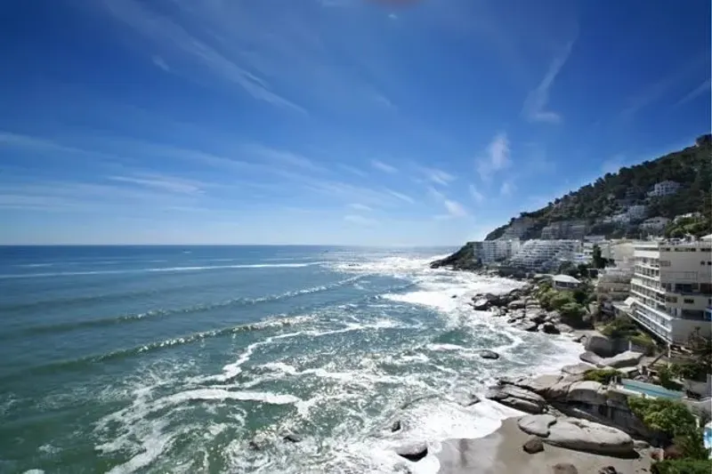 La Corniche Clifton in Clifton – photo 2