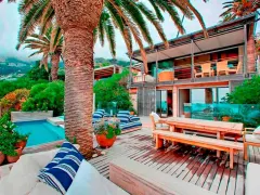 Clifton Nautical Bungalow in Clifton – photo 1 thumbnail