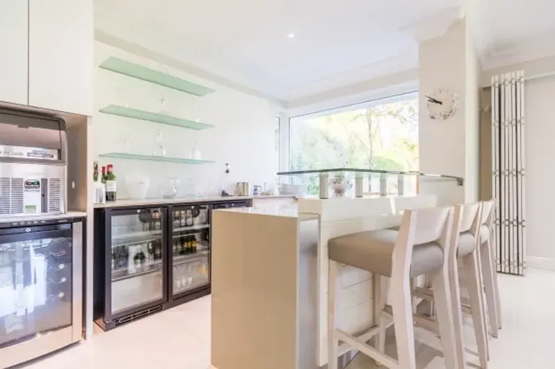 Hillwood Villa in Bishopscourt – photo 27
