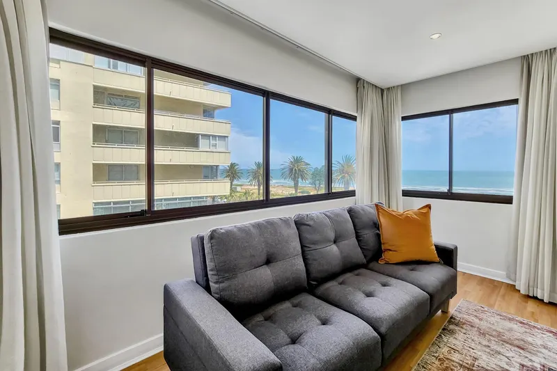 Ocean Outlook in Sea point – photo 19