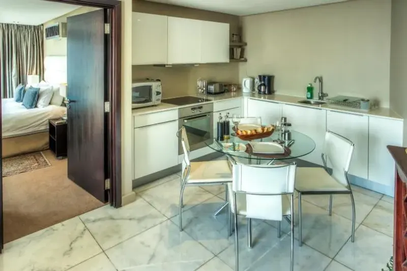 Houghton Heights Upper in Camps Bay – photo 3