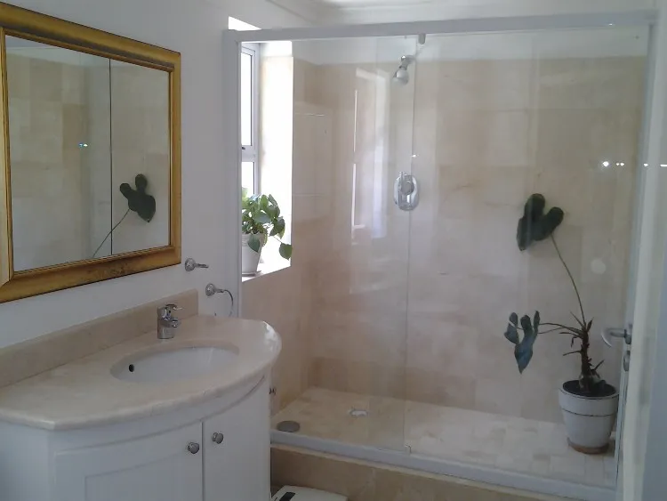 property_280bcbd8-fac2-45cf-8597-8e267304b585_12