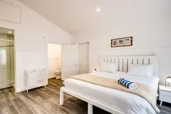 Villa Santorini in Hout Bay – photo 39 thumbnail