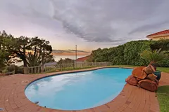 Panoramic Vista Apartment in Camps Bay – photo 18 thumbnail