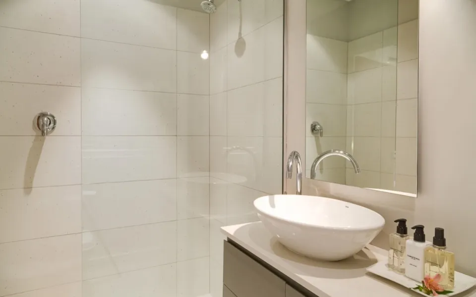 property_28b1d826-3ead-48f1-a3a5-b6a8cac397c0_12